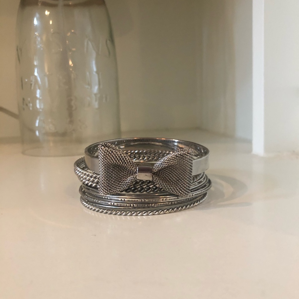 Silver bracelet set